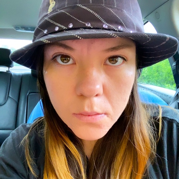 Meet your Posher, Nat - Picture 1 of 1